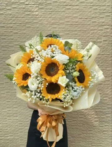 SunflowerBouquet
